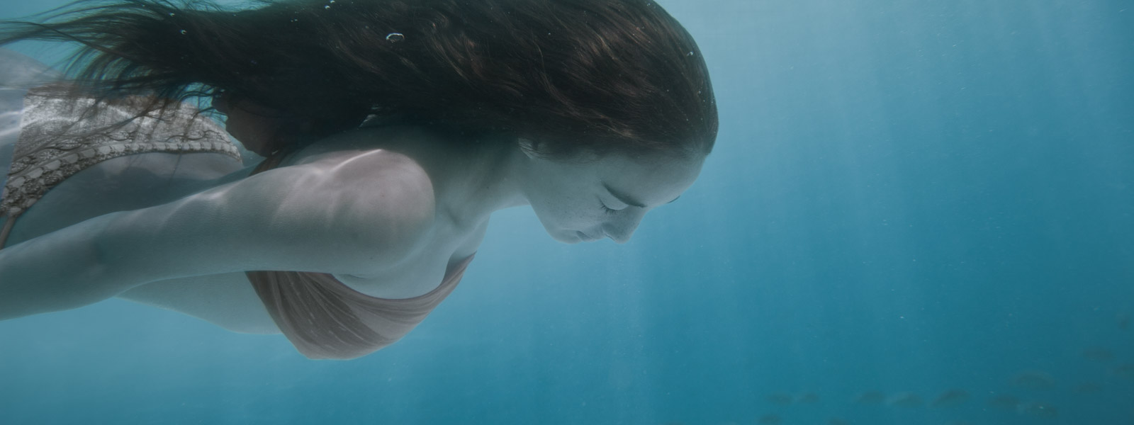 ELSTUDIOM Underwater Session Gallery