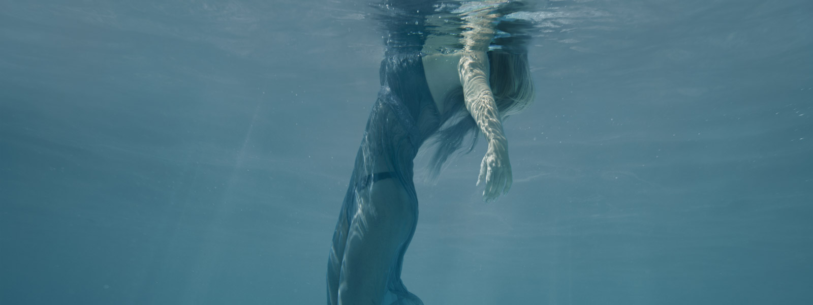 ELSTUDIOM Underwater Session Gallery